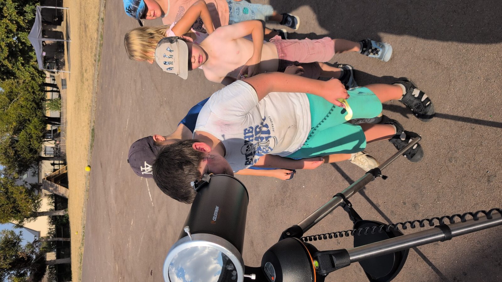 Observation au télescope