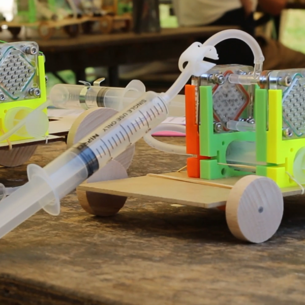 mini-véhicule 3