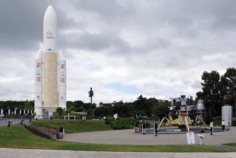 Lire la suite à propos de l’article Retour sur l’opération « Construis ta mini-fusée » à la Cité de l’Espace