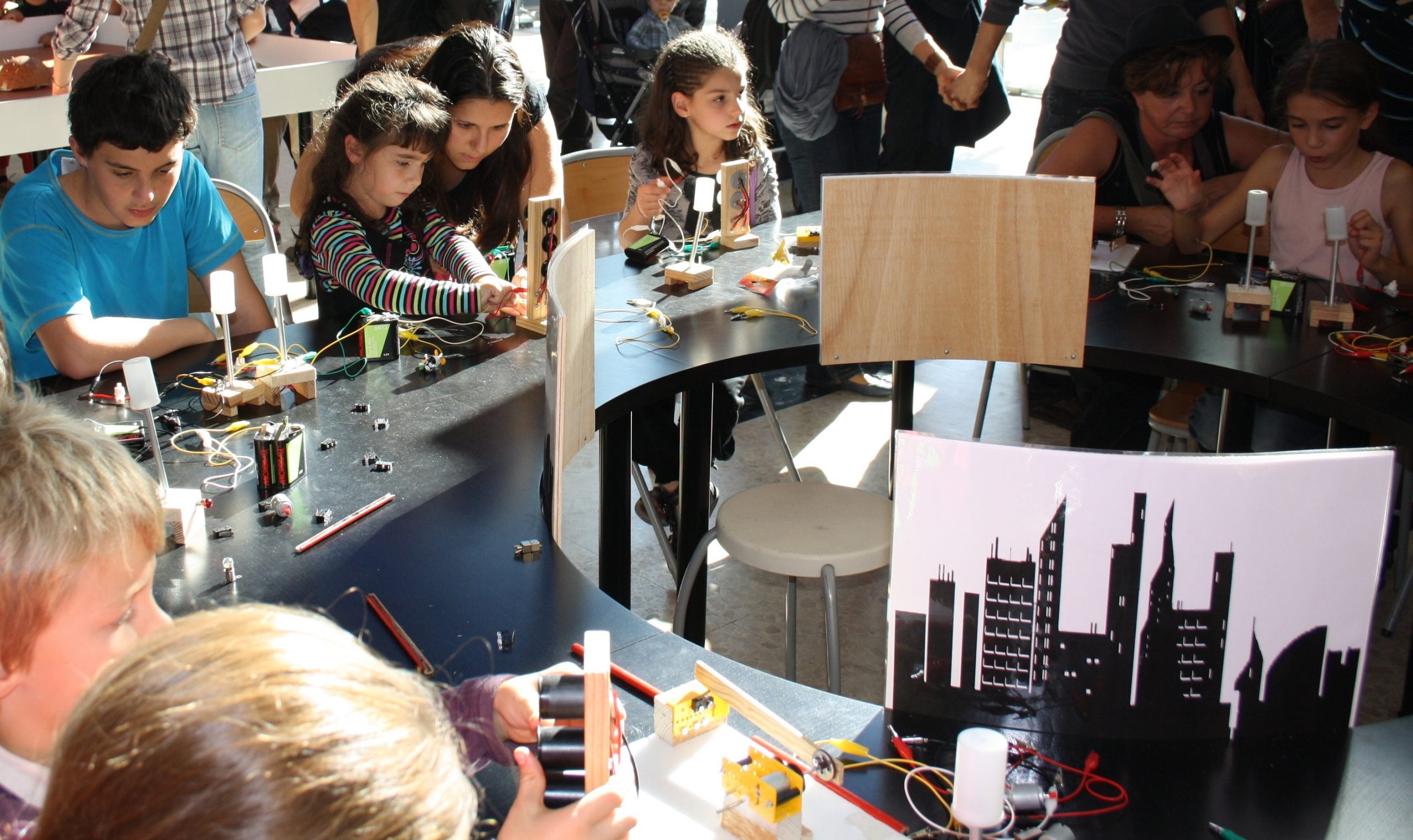 You are currently viewing Circuits électriques en folie