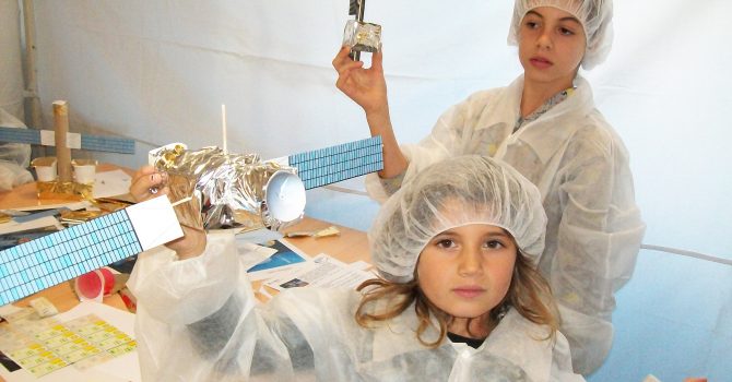 Construis ton satellite