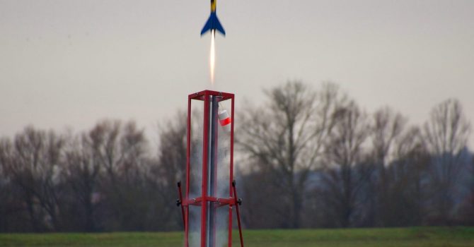 17 mini-fusées et beaucoup d’enthousiasme à Bourg-Saint-Bernard