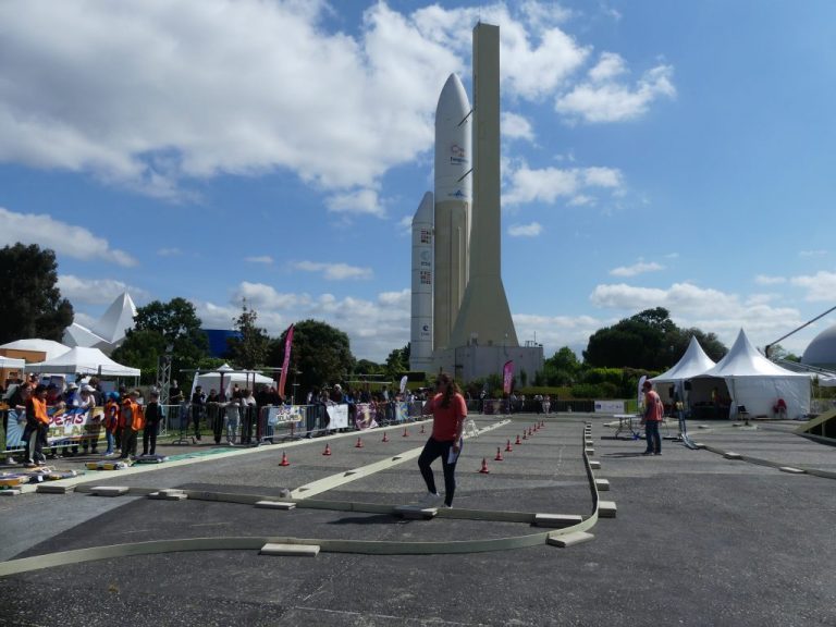 Lire la suite à propos de l’article Les Défis Solaires 2026 reviennent à la Cité de l’espace